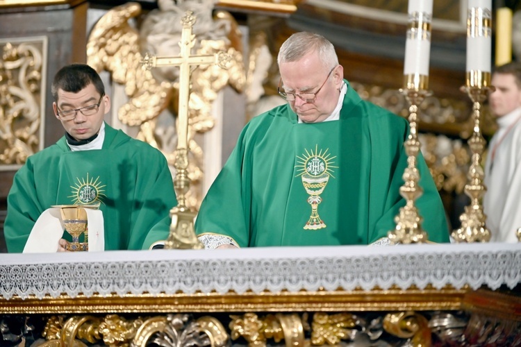 Noworoczne spotkanie Apostolstwa Trzeźwości w katedrze