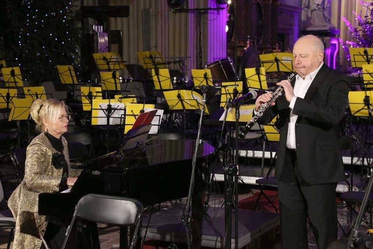 9. Koncert charytatywny "Kolędy do nieba"
