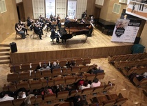 W ubiegłym roku koncert odbył się w Państwowej Szkole Muzycznej.