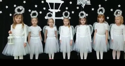 Wielkie kolędowania przedszolaków