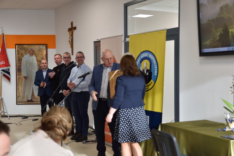 W Pruszczu Gdańskim otwarto nową siedzibę szkoły katolickiej
