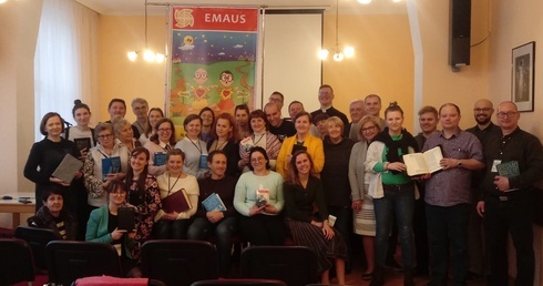 Emaus, Galilea i Dom Słowa