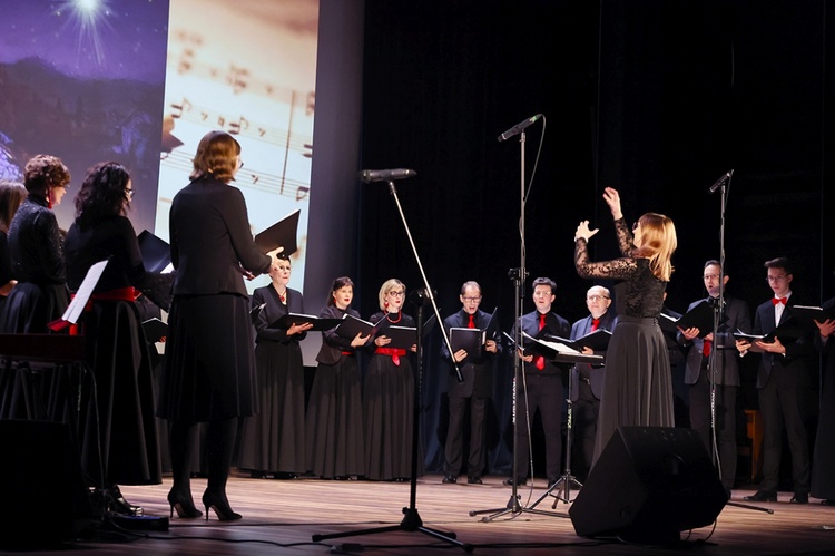 Rocznica poświęcenia katedry i koncert kolęd chóru Tactus Sonus