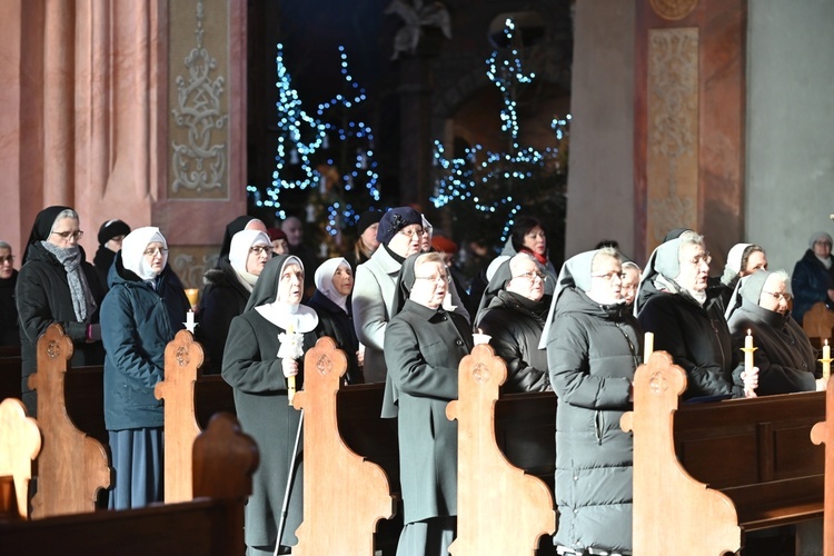 Dzień Życia Konsekrowanego w świdnickiej katedrze