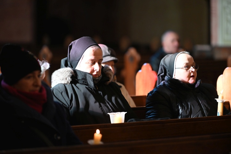 Dzień Życia Konsekrowanego w świdnickiej katedrze