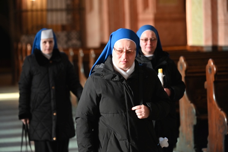 Dzień Życia Konsekrowanego w świdnickiej katedrze