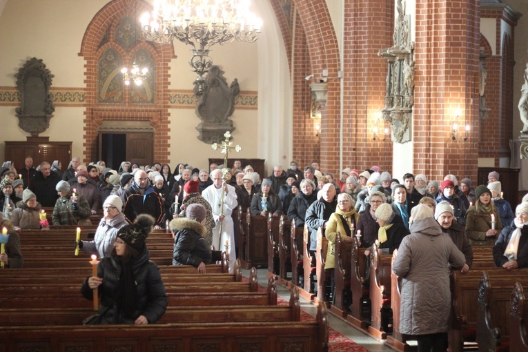 "Związani ze świątynią", czyli osoby konsekrowane