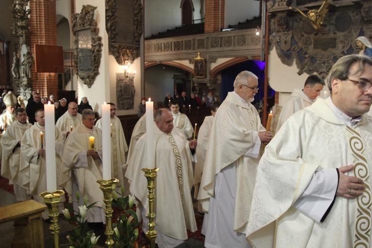 "Związani ze świątynią", czyli osoby konsekrowane