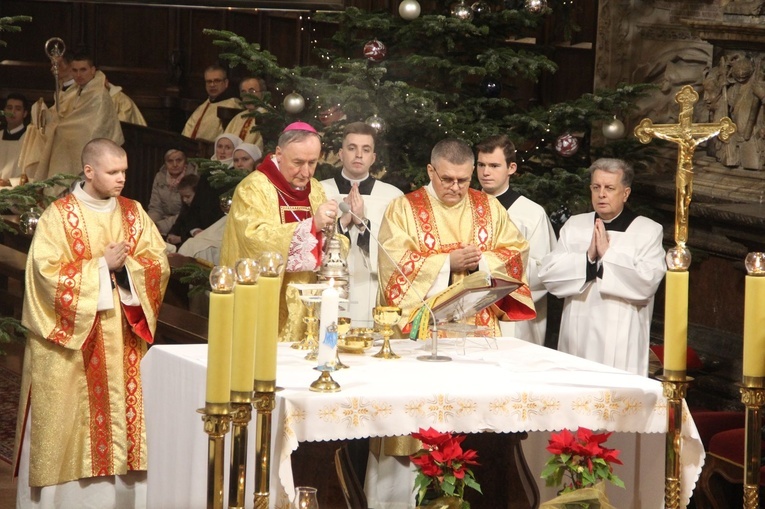 Dzień Życia Konsekrowanego w tarnowskiej katedrze