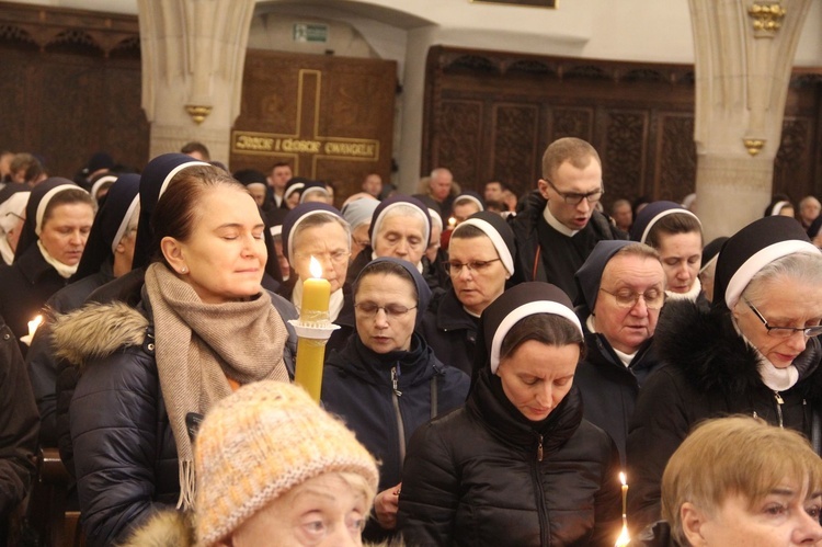 Dzień Życia Konsekrowanego w tarnowskiej katedrze