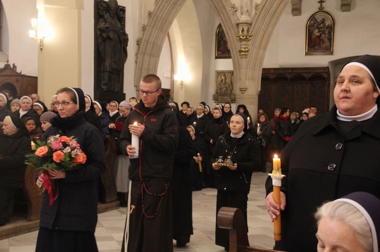 Dzień Życia Konsekrowanego w tarnowskiej katedrze