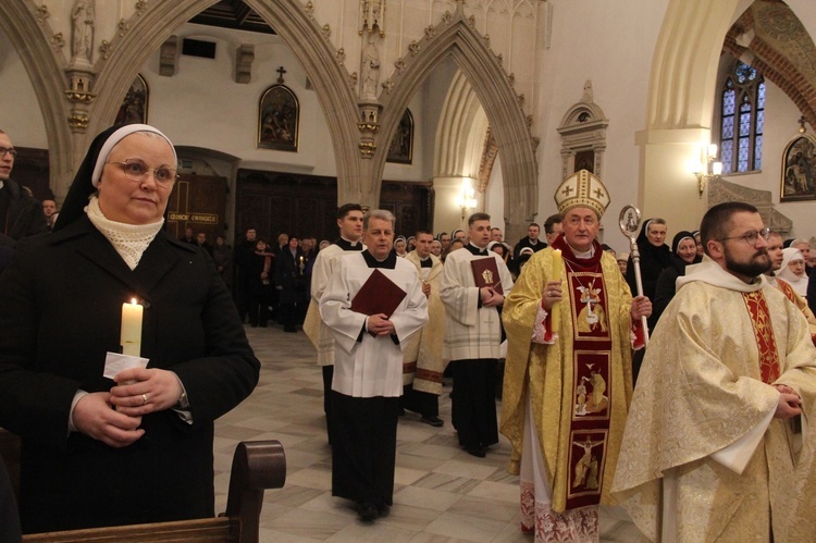 Dzień Życia Konsekrowanego w tarnowskiej katedrze