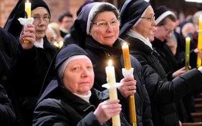 Dzień Życia Konsekrowanego - konkatedra św. Jakuba w Olsztynie