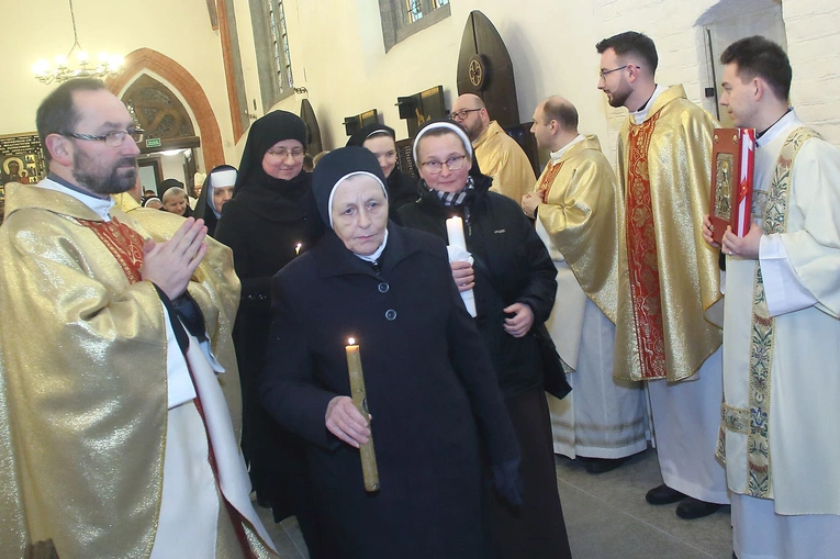 Dzień Życia Konsekrowanego 