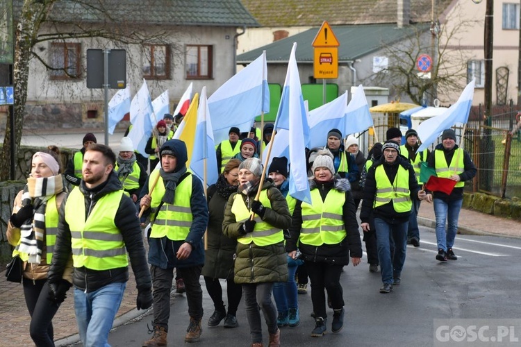 Comiesięczna pielgrzymka z Międzyrzecza do Pani Cierpliwie Słuchającej