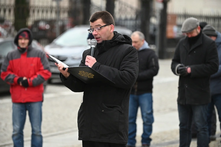 Pierwszosobotnia modlitwa z bp. Markiem Mendykiem i Wojownikami Maryi
