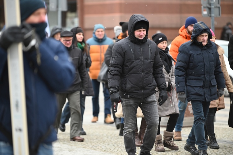 Pierwszosobotnia modlitwa z bp. Markiem Mendykiem i Wojownikami Maryi