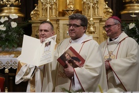 Życzenia z okazji 550-lecia parafii w Radzyminie: "Przekażcie ogień wiary młodemu pokoleniu!"