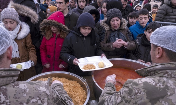 Caritas Polska apeluje o pomoc ofiarom trzęsienia ziemi w Turcji i Syrii