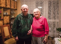 Państwo Henryka i Stanisław Kikołowie 2 lutego obchodzili 76. rocznicę ślubu.