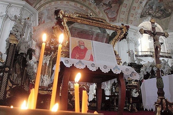 ▲	Relikwiarz świętego będzie czekał na wiernych.