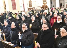Msza św. w bazylice rokitniańskiej.
