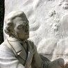 Popiersie Chopina podróżuje ciężarówką do Vancouver