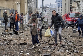 Ukraina: Szef MSZ rozmawiał z sekretarzem stanu USA o dalszej pomocy wojskowej