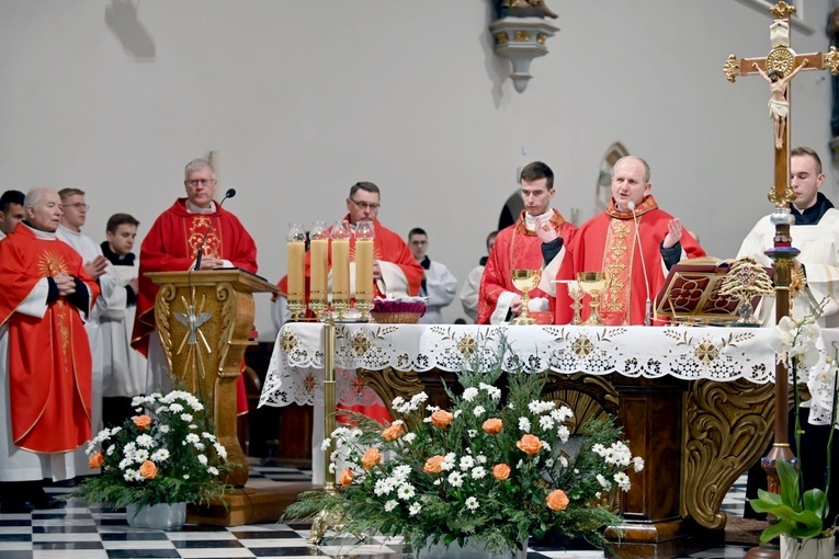 Ząbkowice Śl. Lutowa Msza św. z modlitwą o uzdrowienie