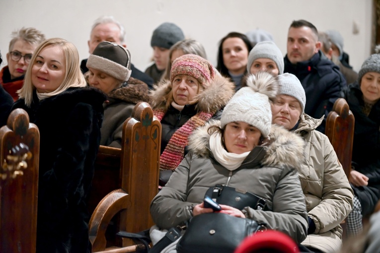 Ząbkowice Śl. Lutowa Msza św. z modlitwą o uzdrowienie