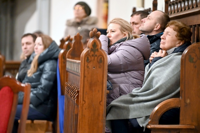 Ząbkowice Śl. Lutowa Msza św. z modlitwą o uzdrowienie