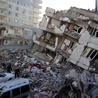 Liczba ofiar śmiertelnych trzęsienia ziemi w Turcji i Syrii przekroczyła 15 tysięcy