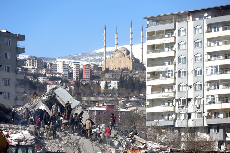 Turcja-Syria: Nowy tragiczny bilans ofiar trzęsienia ziemi