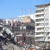 Turcja-Syria: Nowy tragiczny bilans ofiar trzęsienia ziemi