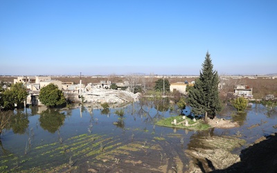 Turcja: Powódź nawiedziła miasta zniszczone w wyniku trzęsienia ziemi