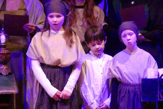 Ebenezer Scrooge i inni - nauczyciele bielskiego gastronoma na scenie