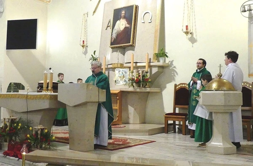 Relikwie bł. kard. Stefana Wyszyńskiego w Słotwinie