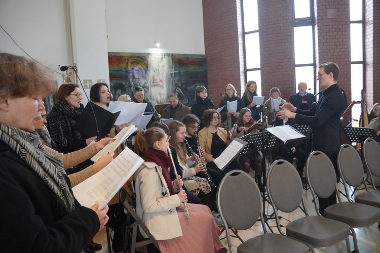 Erygowanie stacji Drogi Krzyżowej w parafii pw. NMP Bolesnej we Wrocławiu