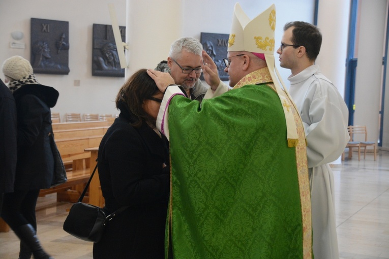 Msza św. z odnowieniem przyrzeczeń małżeńskich