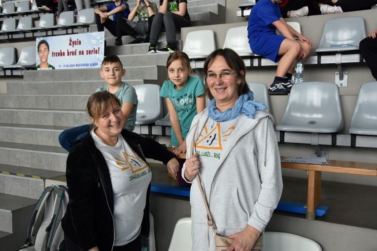 Pierwsze dni zimowiska z ks. Marcinem Zawadą