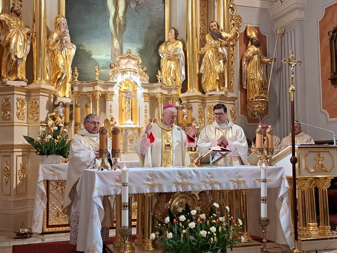 Mielec. Wprowadzenie nowych kanoników