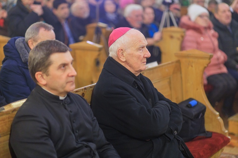 Kardynał Müller odwiedził Wałbrzych