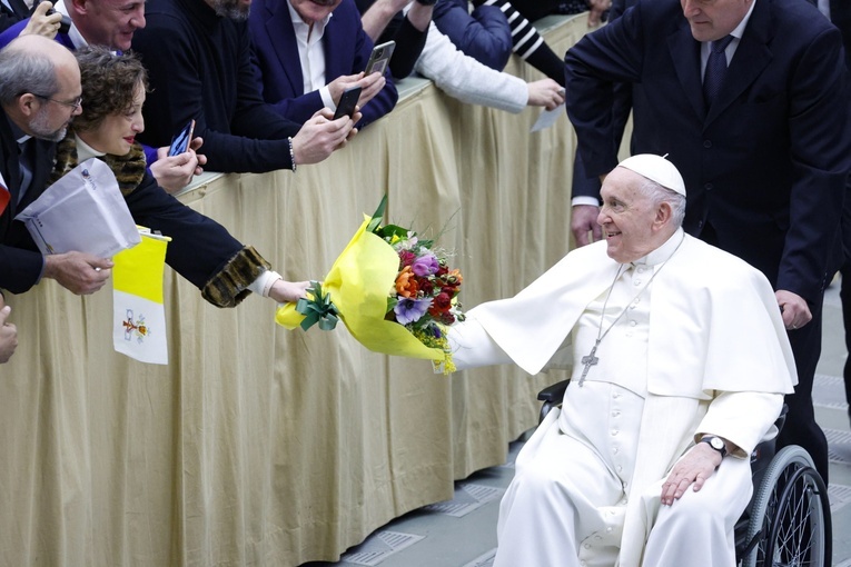 Franciszek na Wielki Post: budujmy synodalność w zwyczajnym życiu naszych wspólnot 