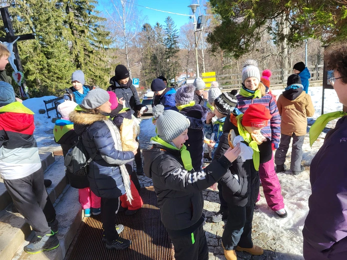 Dzieci z oazy w Szklarskiej Porębie na feriach
