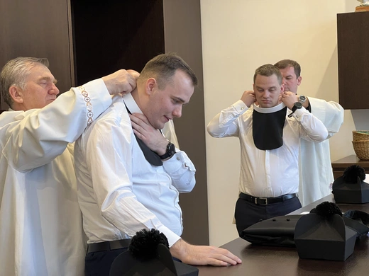 Wyższe Śląskie Seminarium Duchowne. Obłóczny alumnów III roku