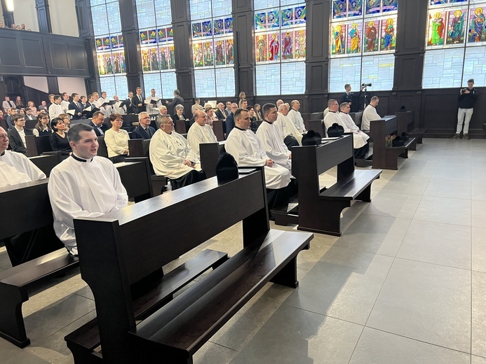 Wyższe Śląskie Seminarium Duchowne. Obłóczny alumnów III roku