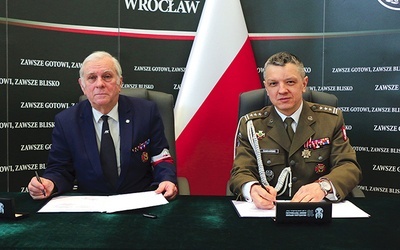 ▲	Zwieńczeniem obchodów było podpisanie porozumienia o współpracy między okręgiem dolnośląskim ŚZŻAK a 16 Dolnośląską Brygadą Obrony Terytorialnej.