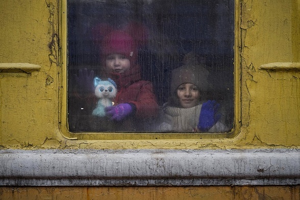 Szef MSZ Ukrainy: masowe uprowadzenia dzieci przez Rosję to ludobójstwo