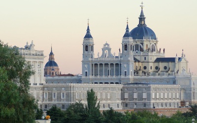 Hiszpania: Rekordowa kwota odpisów podatkowych na wsparcie Kościoła
