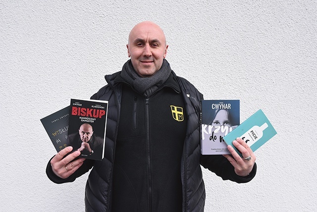 	Mężczyzna jest dzisiaj świadkiem Tego, „który nie chce śmierci grzesznika, lecz żeby się nawrócił i miał życie”.